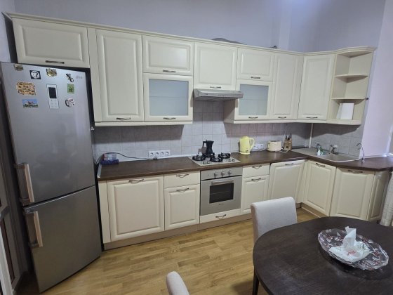 Аренда 4х кв Соборная 40,возле ДК 140м 41000грн торг. Миколаїв