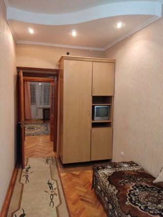 Оренда 2-кімн. Квартири вул. Братів Дужих( ближній центр) - фото 1