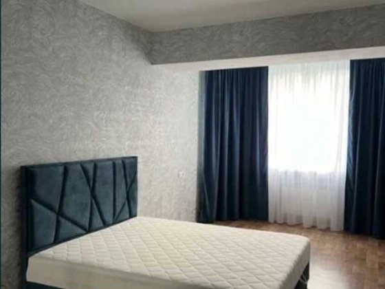 Сдам в аренду 2-к квартиру в центре