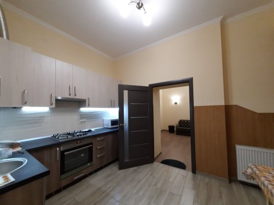 Реальна Оренда 1 кім Б.Хмельницького 165 Львів