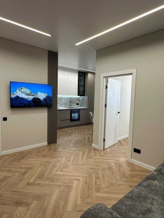 Cдам квартиру в ЖК 61 Жемчужена, кухня-студия и спальня - фото 1