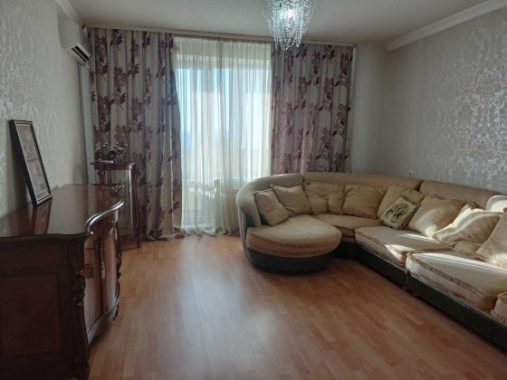 Сдам красивую 3к. квартиру метро Киевская Харків