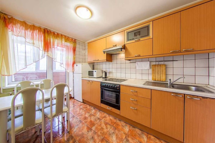 Квартира біля Володимирського базару.3 окремі кімнати.Антоновича,100 - фото 1