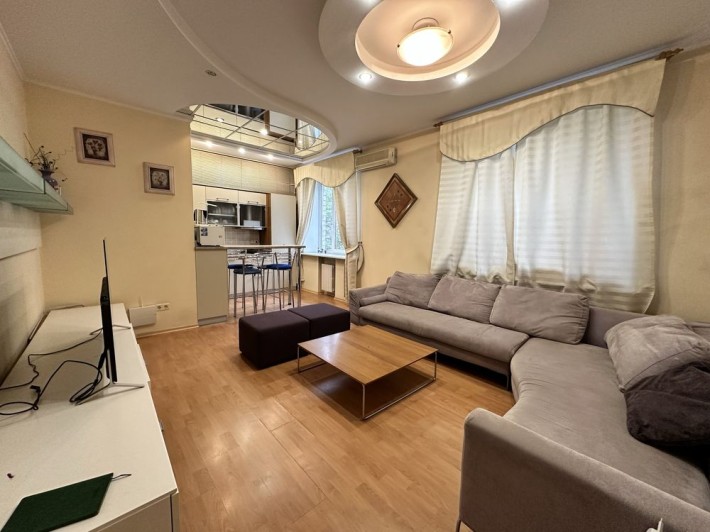 Аренда квартиры на пр.О.Поля, Титова. - фото 1