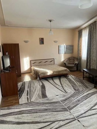 Сдам 1-комнатную квартиру на 9-й ст. Фонтана с коммунальными - фото 1