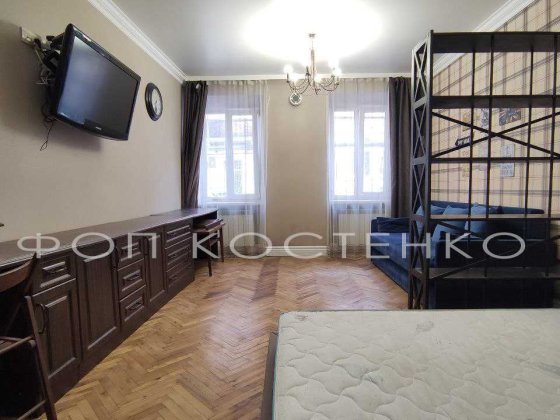 Центр! Оренда 1ккв пл. Старий Ринок Львов