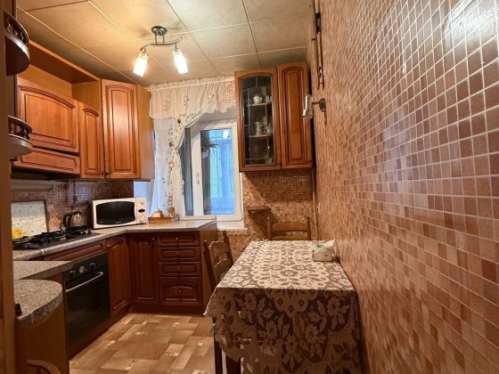 Сдам 1к квартиру в центре.