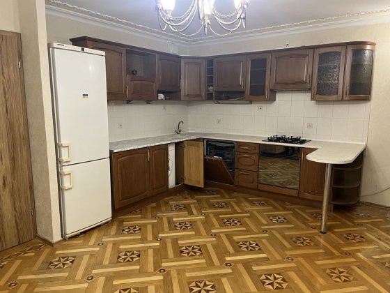 Здам свою 3-ох кімнатну квартиру Одесса