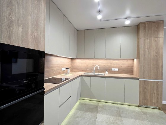 Оренда затишна двохкімнатна квартира Діброва парк, Віктора Некрасова Киев