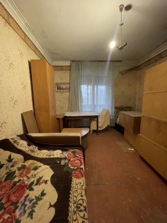 Сдам дешево 1 ком квартиру р-н Петровского ул Морской пехоты (Кутузова - фото 1