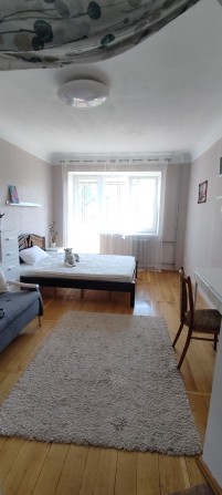 Вільна!!! Оренда  2х кімнатну квартиру по вул.Олени Степанівни - фото 1