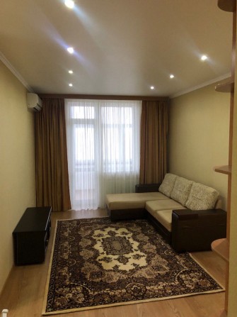 Здам однокімнатну квартиру в оренду М.Драгоманова 40-з метро Позняки - фото 1