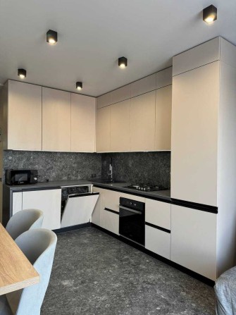 Оренда квартири в заселеній новобудові - фото 1