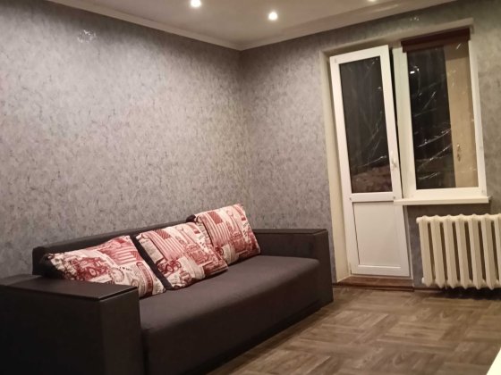 Здаєтьсяоднокімнатна квартир левый берег  собственник Днепр