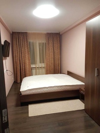 Оренда 2к квартири Олександра Поля (верх)
Олександра Поля пр. 96 Б - фото 1