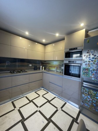 2 комн квартира с кухней-студией на Говорова/Парк Победы! ремонт - фото 1