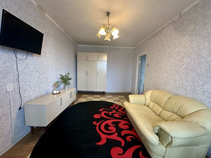 Здам двокімнатну квартиру на Бреуса, Черемушки, Малиновський ринок - фото 1