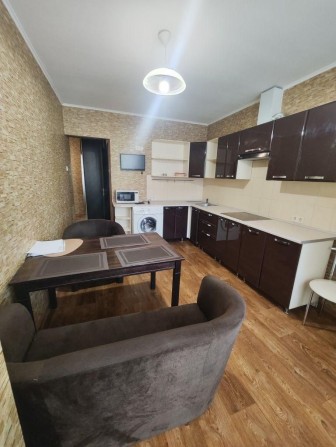 Аренда ЖК Дом с ротондами Центр 15 минут метро Научная - фото 1