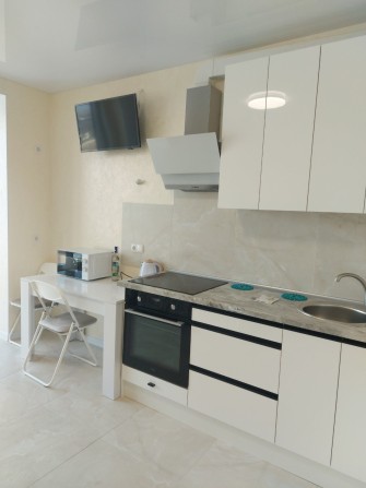 Сдам 1комн квартиру -студию на Ильфа и Петрова/Архитекторской. - фото 1