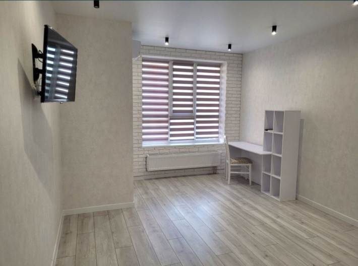 Сдам ЖК Мира- 1, метро Масельского 8500 гр. - фото 1