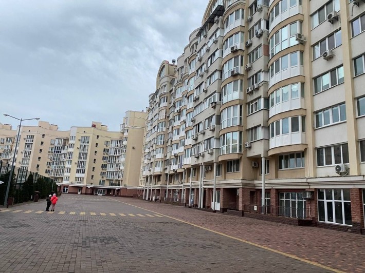 ЖК Ривьера однокомнатная квартира-студия 2/9 10000грн - фото 1