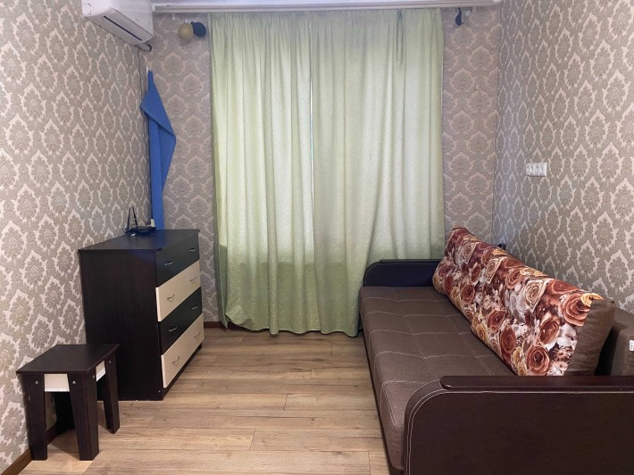 Здам квартиру-студію недалеко від центр. автовокзалу з парковкою і маг - фото 1