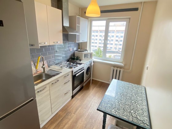 Оренда 3 кім квартира ізольовані Наукова Львов