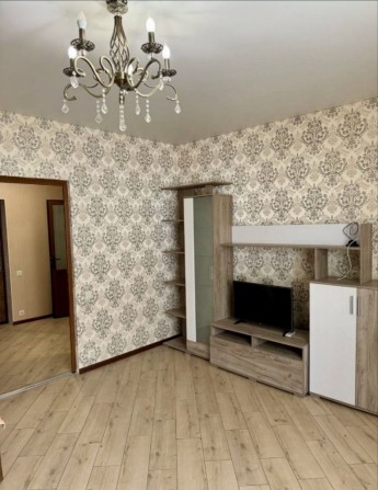 Здаю 1к квартиру на Намиві у сучасному ЖК «Рівʼєра» - фото 1