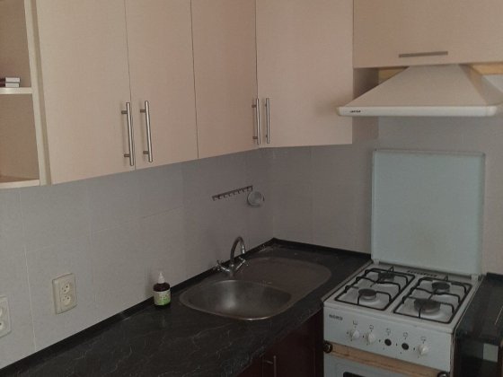 Сдам 2х комн.кв. метро Героев Труда ул.Нескореных 17 Харків