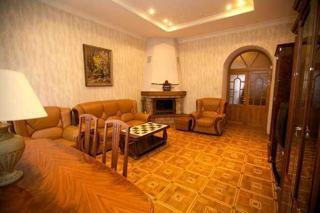 Сдам квартиру в долгосрочную аренду - фото 1