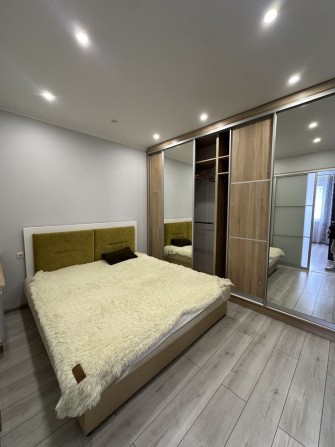 Оренда 2 кімнатної квартири вул. Залізнична ЖК Веселка ближній центр - фото 1