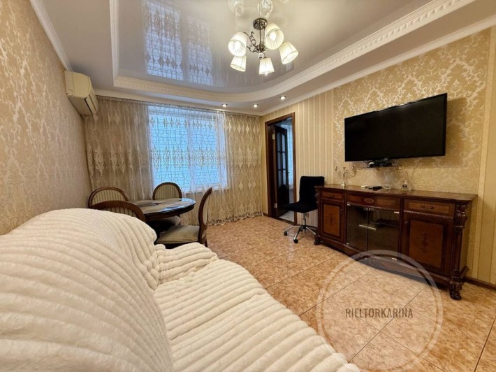 Аренда 3к кв/Площадь Победы - фото 1