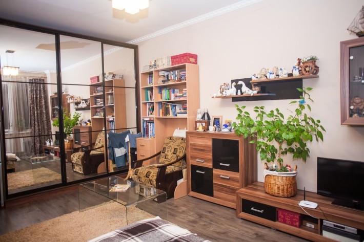 2 кімнатна квартира,без комісії, новобуд, вул. Караджича - фото 1