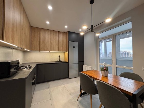 Оренда просторої, однокімнатної квартири в ЖК АМЕРИКА вул. В. Великого Львів