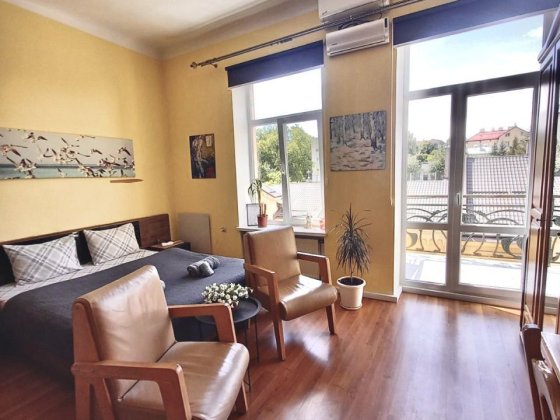 Оренда квартири студії. Личаківський район . Вулиця Франка Львів