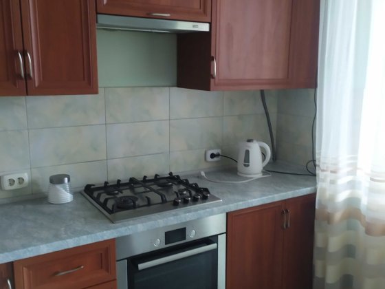 Здається  довгострокову оренду однокімнатна квартира тепла,Юнаківа Львів