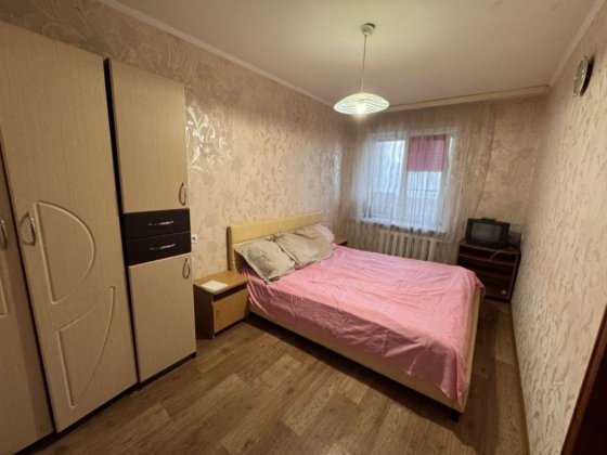 Сдам 2х ком 3й этаж газ длительно Одесса