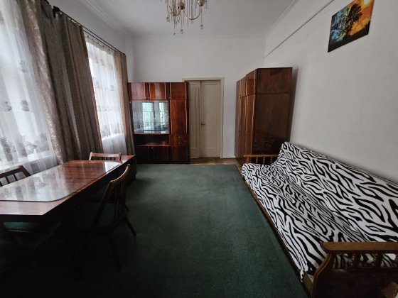 Оренда двохкімнатної квартири біля центру по вулиці Меретина 5 Львов