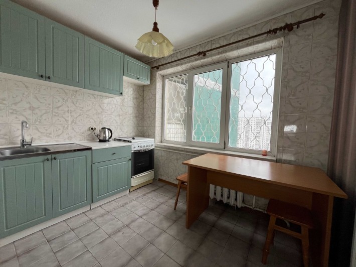 БЕЗ% Продам 3-к квартиру вул. Малишка 3, метро Дарниця 4 хвилина пішки - фото 1