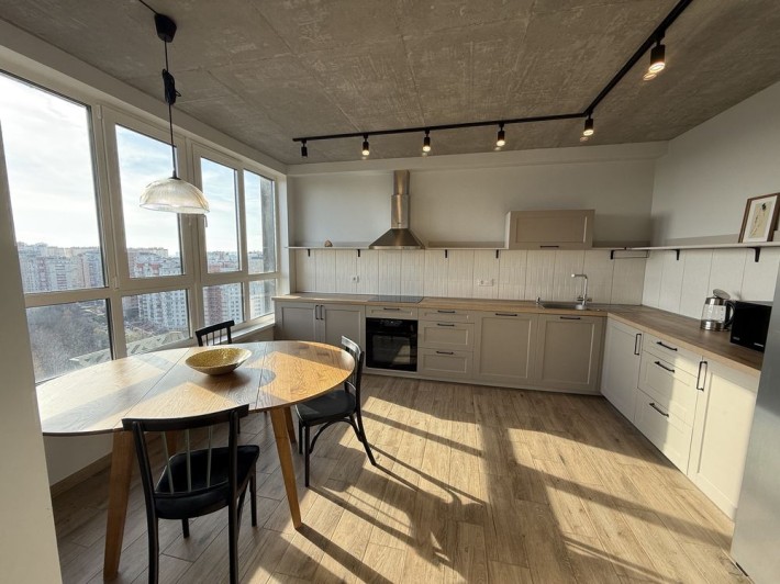 ‼️Вигідно Продам квартиру 2кім з ремонтом 77м вул Максимовича 32 метро - фото 1