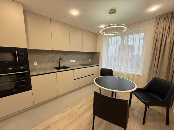 Продаж 2-кімнатна 57 м2 з ремонтом ЖК Оранж Сіті Голосіівський район Київ