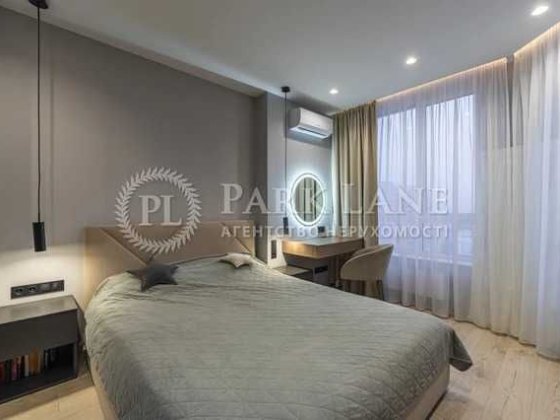 Продам 2-кім. 64кв. вул. Каховська,62а Євроремонт Микільська Слобідка Киев