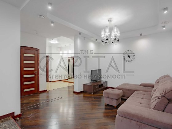 Продаж квартири на Новопечерських липках за найкращою ціною/Верхогляда Киев