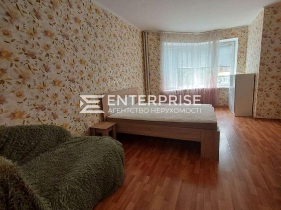 Продаж двокімнатна квартира на Багалія у Дніпровському районі Київ