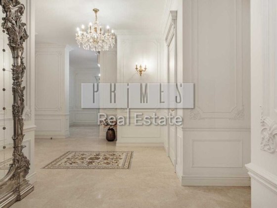 Продаж 3к ексклюзивної квартири 180 м2 у ЖК Новопечерські Липки Киев