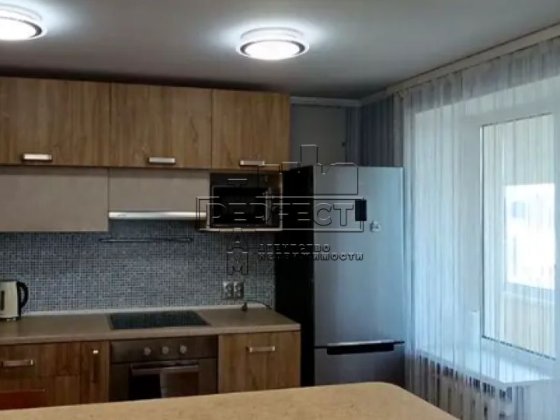 Продаж 2к квартири Оболонський (проспект) 18А / Оболонский 18А Київ