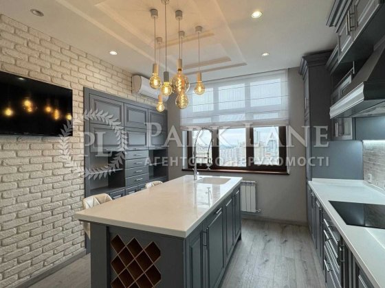 Ахматова продаж пентхауз Позняки Осокорки Дарницький Київ