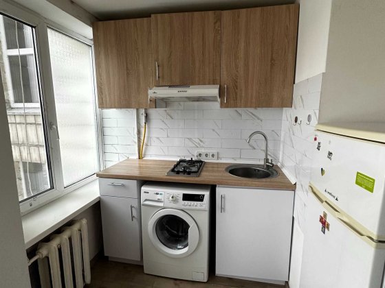 Продаж 1к квартири пр. Павла Тичини 5/1 Киев