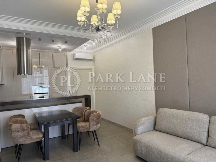 Продам 2к ремонт ЖК Французький квартал Печерськ СтМ Палац Україна - фото 1