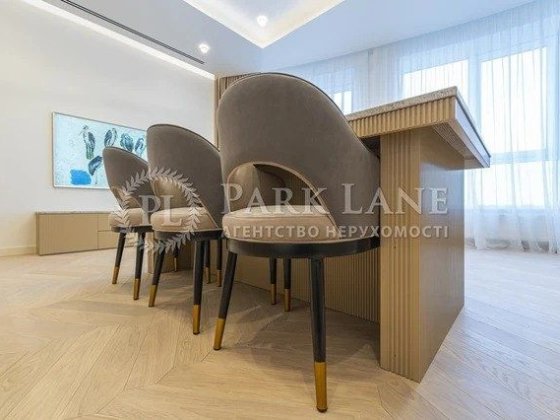 Антоновича  109 Видова 5К  кв-ра Палац України  Олімпійська Киев